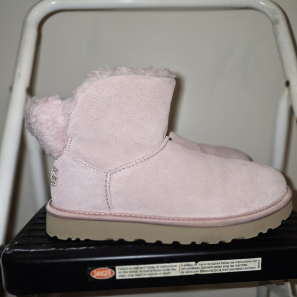 UGG Soft Pink Shearling Boots - Picture 5 of 14